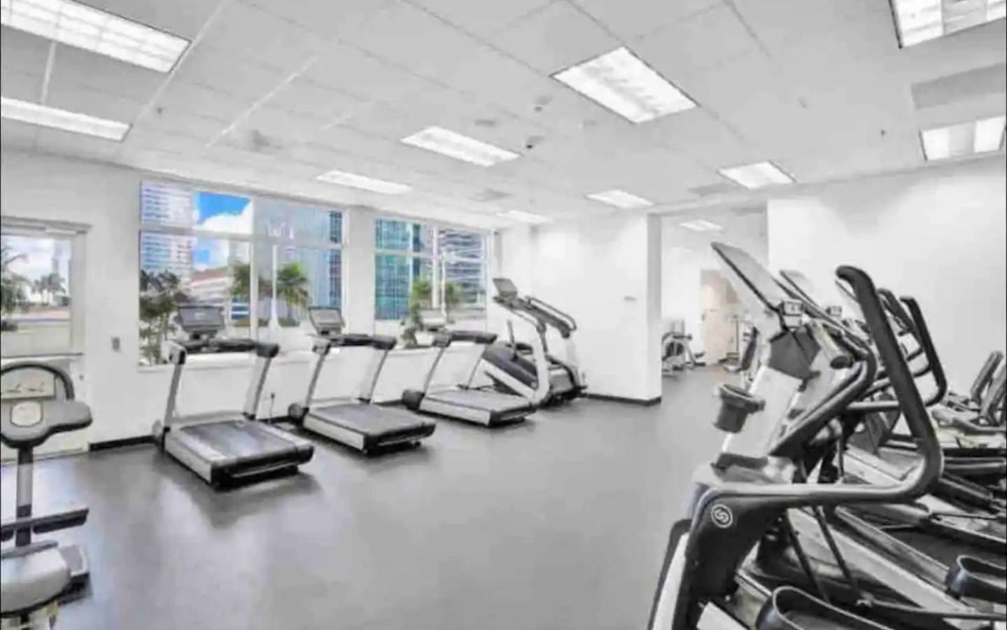 *Luxurious Highrise 2Brcondo Brickell- Waterviews* Miami Exteriör bild