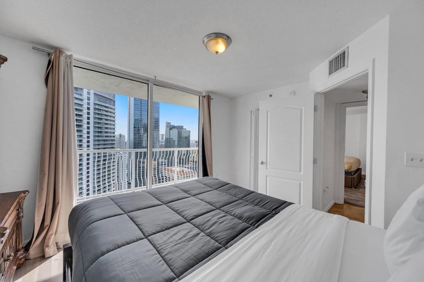 *Luxurious Highrise 2Brcondo Brickell- Waterviews* Miami Exteriör bild
