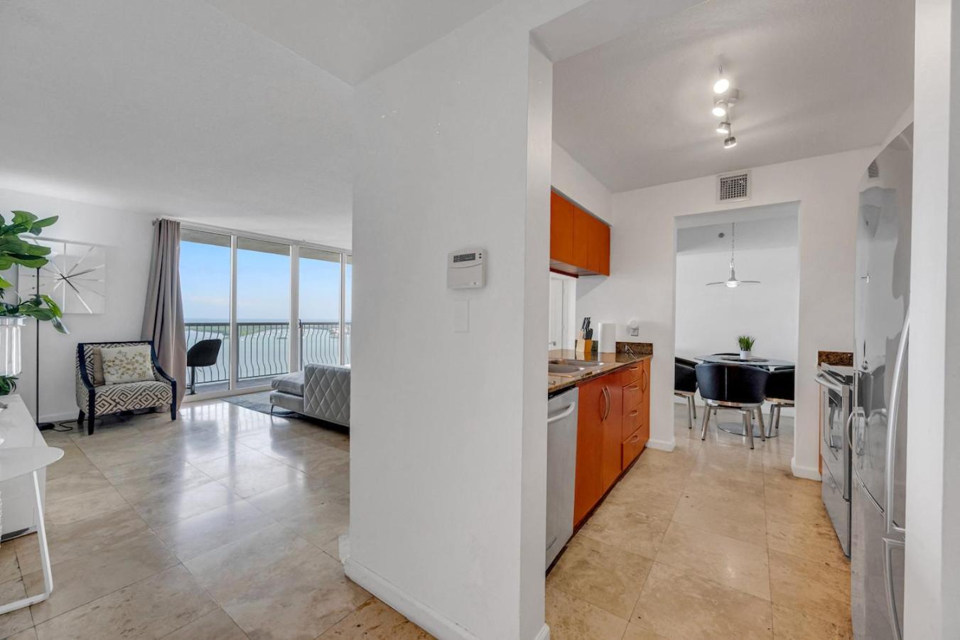 *Luxurious Highrise 2Brcondo Brickell- Waterviews* Miami Exteriör bild